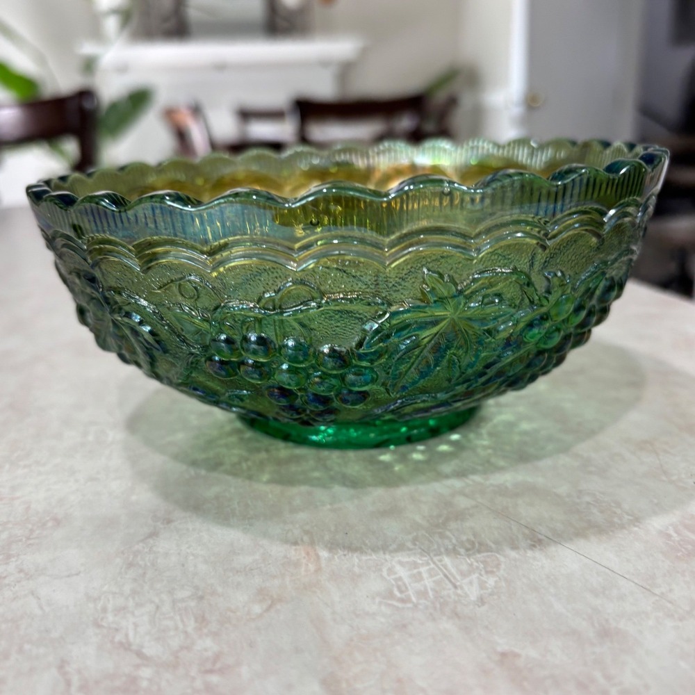 Antique‎ Green Imperial Carnival Glass Scalloped Footed Decorative Bowl 8 Inch